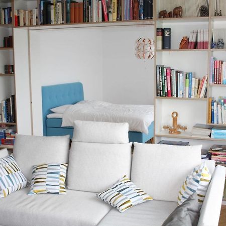 Das Blaue Haus - Ferienwohnung Schoenherr 卡塞尔 外观 照片